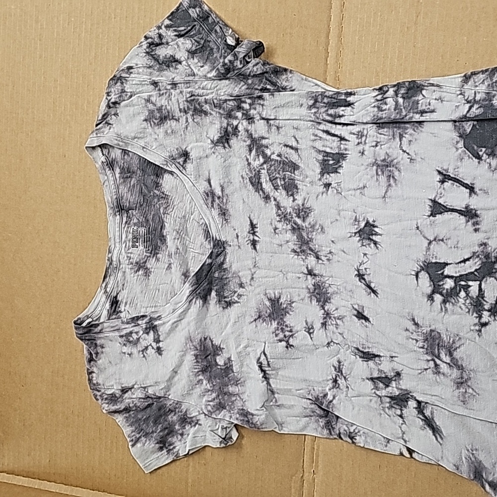 Woman's PINK t-shirt